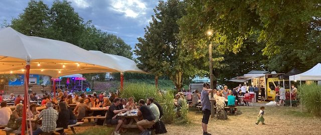 marché nocturne radeliers